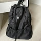 thumbnail image 1 of Bolsa De Hombro Mochila de moda de nylon Bolso de compras de malla con cordón de gran capacidad (negro), 1 of 8