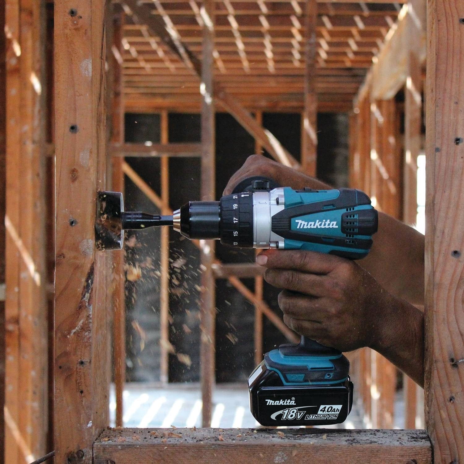 Makita 18V LXT® Lithium-Ion Cordless 1/2" Hammer Driver-Drill Kit (4.0Ah)