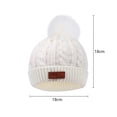 thumbnail image 3 of Conjunto de gorro, bufanda y guantes con pompón para niños: gorro de esquí de punto cálido para niñas y niños Winter Wonderland, 3 of 5