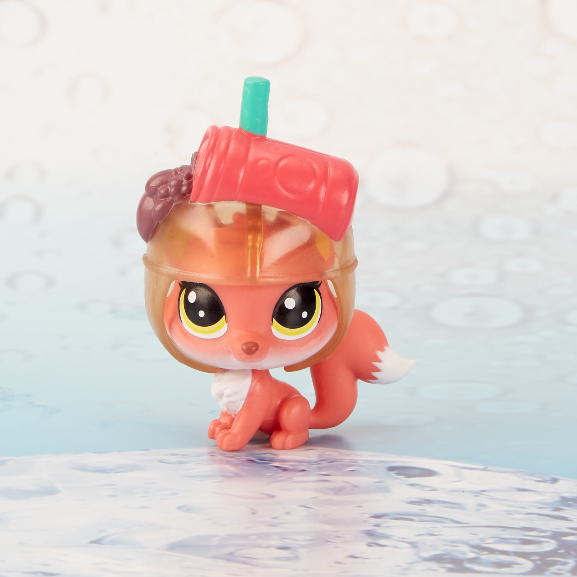 Littlest Pet Shop Slushie Squad Pack, includes 5 pets & 5 accessories 