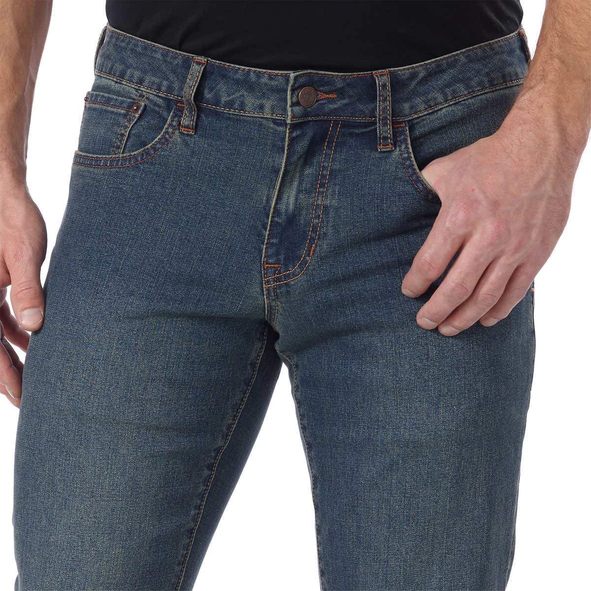 IZOD Men's Comfort Stretch Relaxed Fit Jeans - Big & Tall 34W X 38L, 98% Cotton 2% Spandex, Lexington Wash - View #10