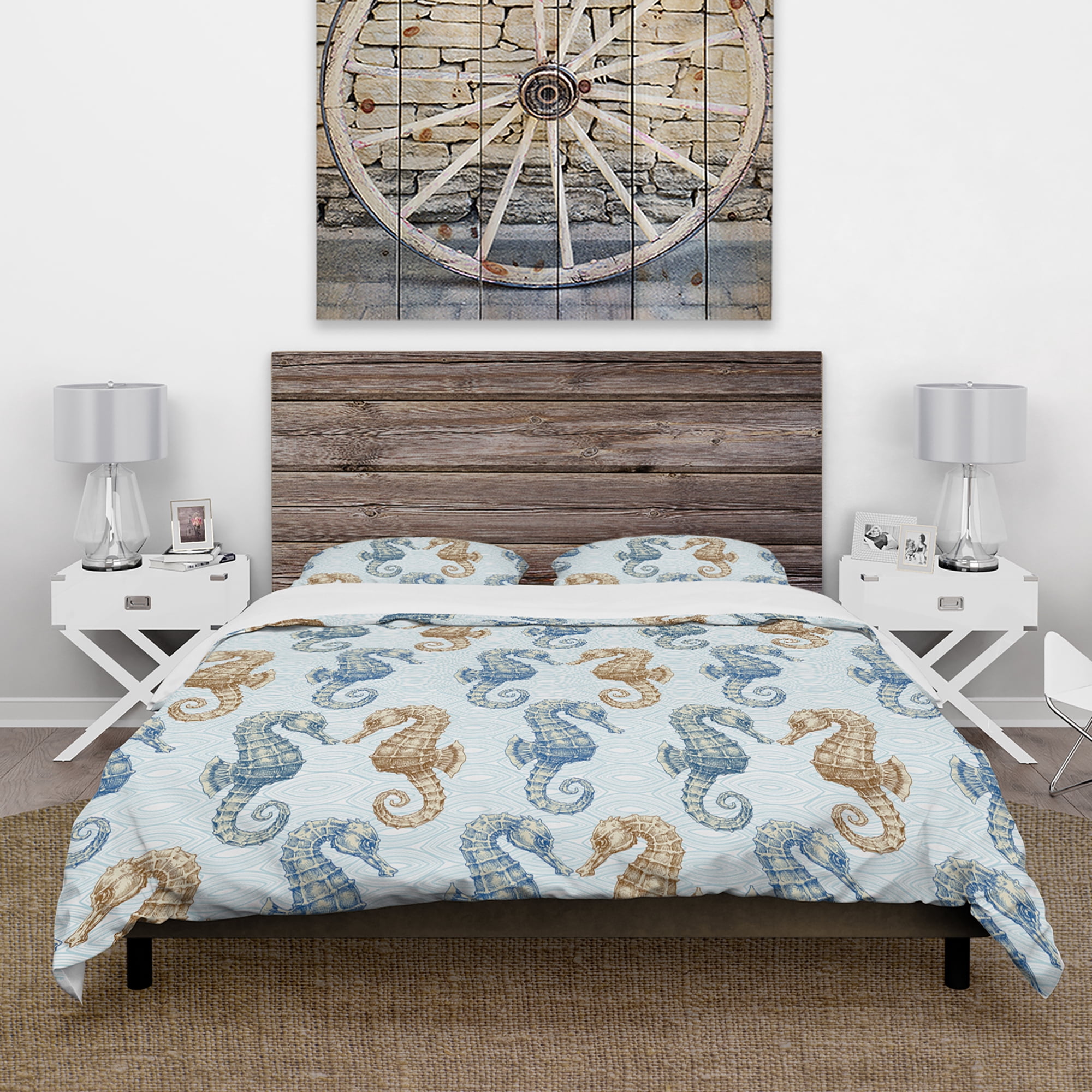 Designart 'Sea horse couple in deep sea' Coastal Duvet Cover Set