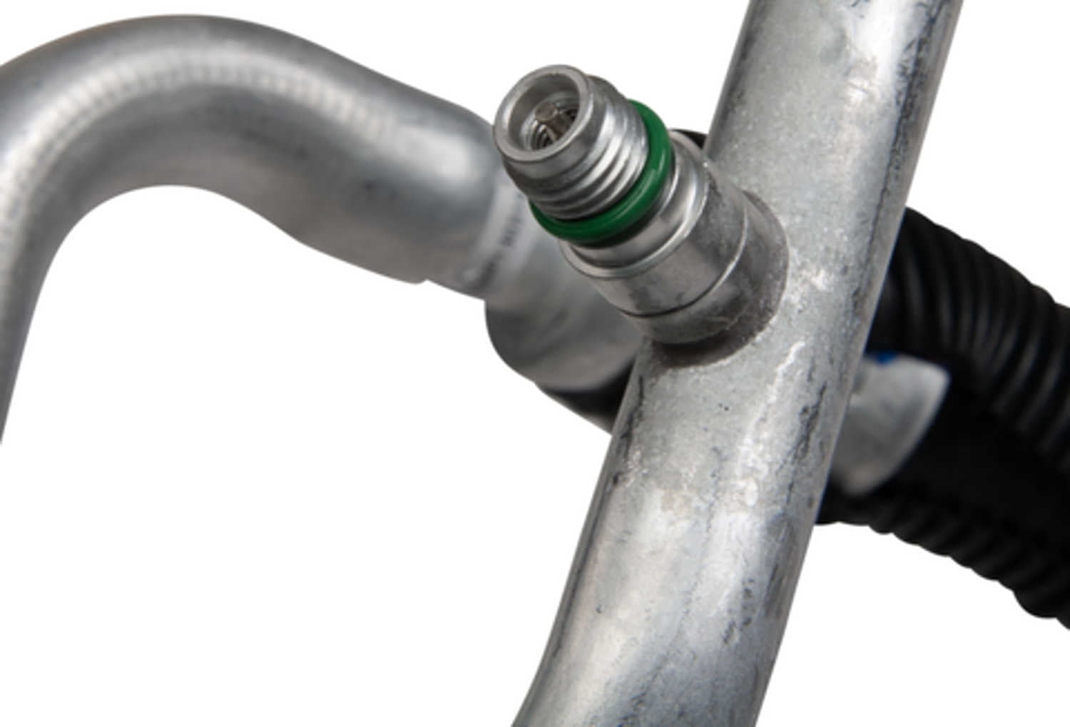 Four Seasons A/C Refrigerant Discharge / Suction Hose Assembly P/N:56169 Fits select: 1999 CADILLAC COMMERCIAL CHASSIS, 1998 CADILLAC DEVILLE