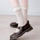 thumbnail image 3 of Calcetines tobilleros de encaje para mujer, con volantes, color blanco y negro, con ribete de encaje, calcetines Lolita, calcetines altos al tobillo para mujer, 3 of 3