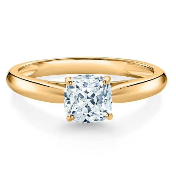 Gem Stone King 0.71 Ct Cushion White Zirconia 10K Yellow Gold Engagement Ring (Size 6)