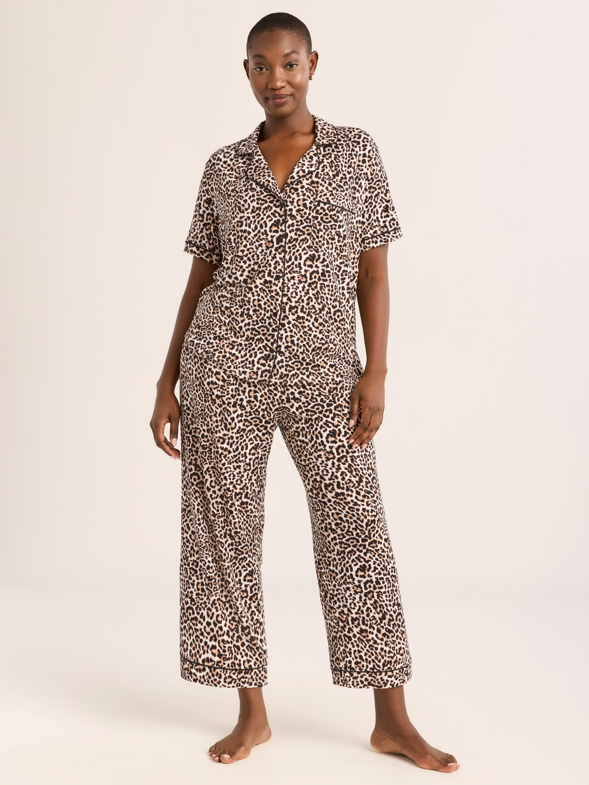 Joyspun Women's Dreamy Soft Collection Notch Collar Short Sleeve Knit Top & Capri Pajama Set, 2-Piece, Sizes XS-3X