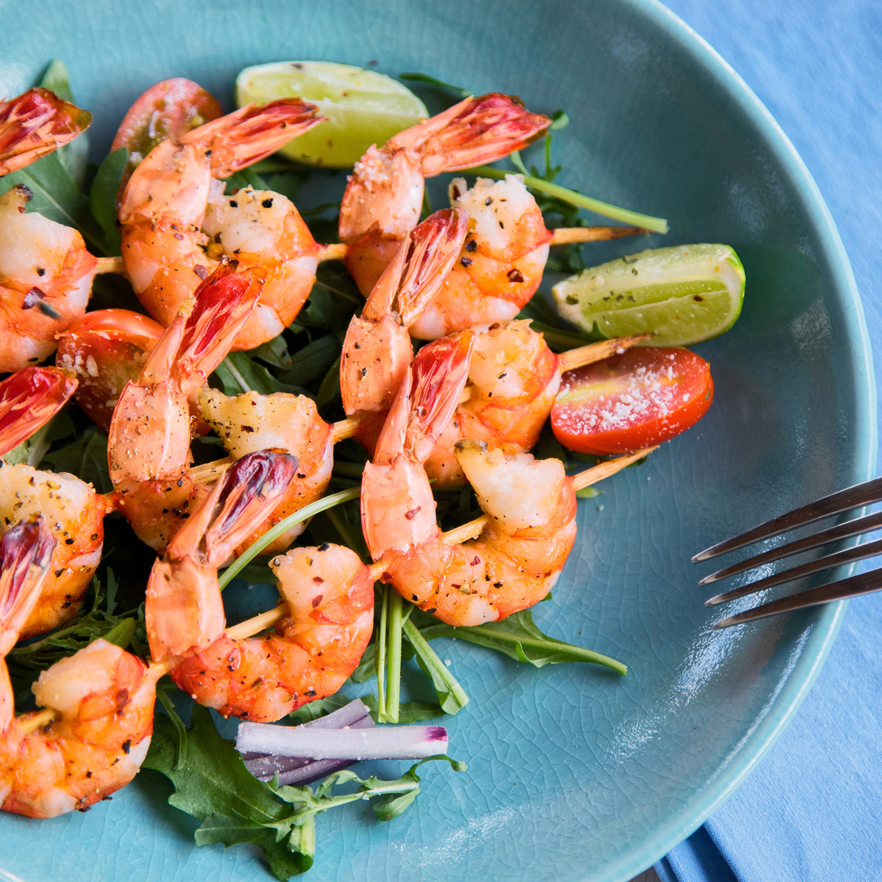 Great Value Frozen Cooked Large Peeled Deveined Tail-on Shrimp, 12 oz (31-40 Count per lb)