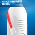 thumbnail image 5 of Cepillo de dientes eléctrico Oral B Pro 4000, cepillo de dientes con vibración sónica 3D para adultos, sensor de presión visible, 4 modos, recargable, 5 of 5