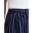 thumbnail image 5 of Time and Tru Women's Linen Blend Shorts, 5" Inseam, Sizes XS-XXXL, 5 of 6