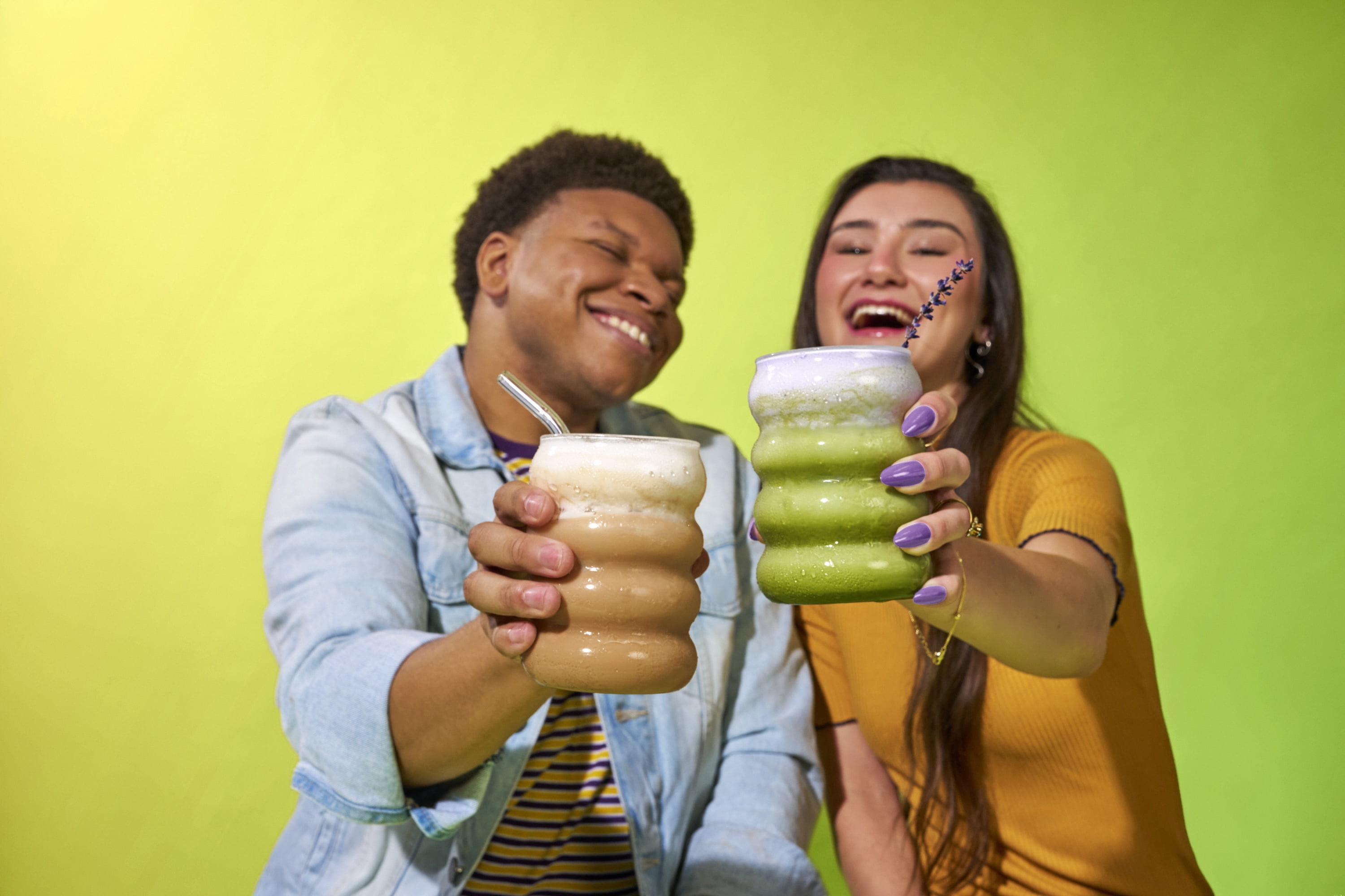 Yulu - Instant Cold Foam Latte Kit - Matcha Latte w/ Lavender Cold Foam 3 SETS NET WT 5.08 oz (144g)
