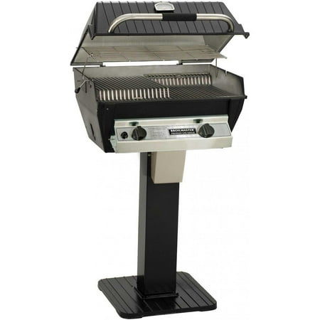 Combination Gas Grill - Broilmaster R3BN Infrared Combination Natural Gas Grill On Black Patio Post