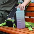 thumbnail image 4 of Botella de agua de 2000 ml con marcador de tiempo para taza de bebida deportiva al aire libre (verde) Likrtyny  Accesorios para bicicletas, 4 of 4
