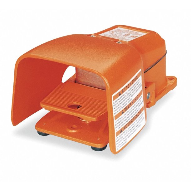 Linemaster Heavy Duty Foot Switch,Momentary Action 532SWH