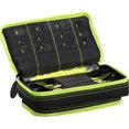thumbnail image 1 of Funda para dardos Casemaster Plazma Plus negra con borde amarillo, 1 of 9
