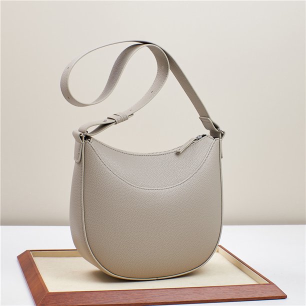 2024 Nuevo bolso cruzado de cuero suave para mujer Bolso de hombro de madre de moda Exquisito bolso de compras versátil para mujer