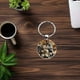 thumbnail image 3 of Llavero con temática de Jesús, colgante de llavero de metal con diseño religioso, ideal para regalo de Navidad y festividades, duradero e impermeable para uso diario y decoración., 3 of 4