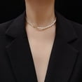 thumbnail image 4 of Collier en Acier de style ins Perle Collier en Acier Titane Léger Luxe Chic niche design Mode Tout-Match Femmes Collier, 4 of 4