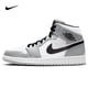 thumbnail image 2 of Zapatillas de baloncesto Air Jordan 1 Mid, cómodas, antideslizantes, resistentes al desgaste y con absorción de impactos, estilo retro, para hombre, 2 of 5