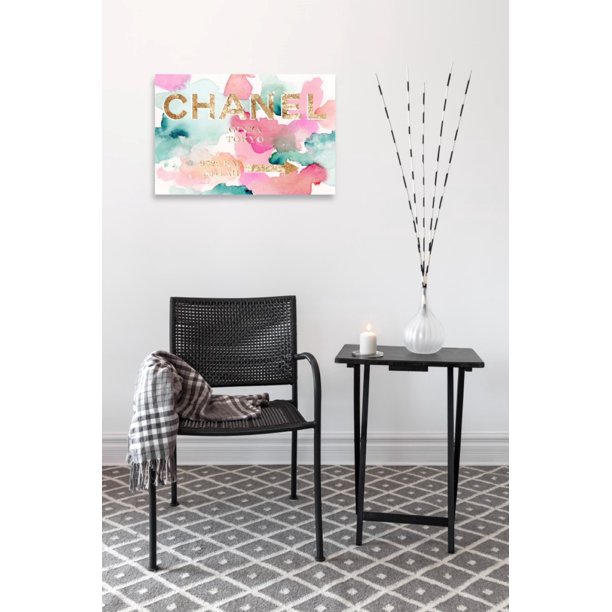 Runway Avenue Fashion and Glam Wall Art Canvas Prints 'Couture Road