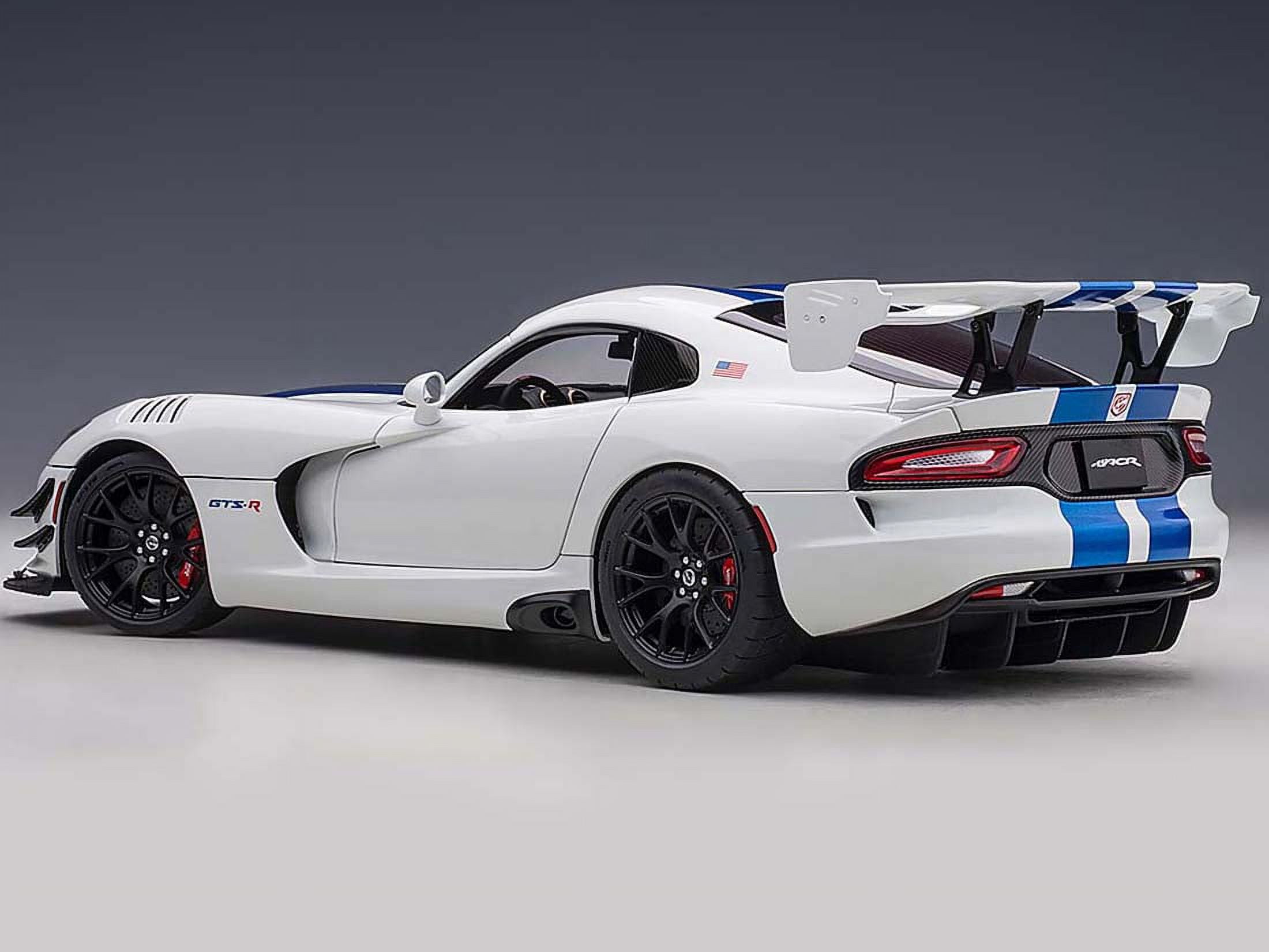 特価 AUTOart (1/18) ダッジ VIPER GTS-R AUTOart 2017 Dodge Viper GTS-R Commemorative Edition ACR Model Car