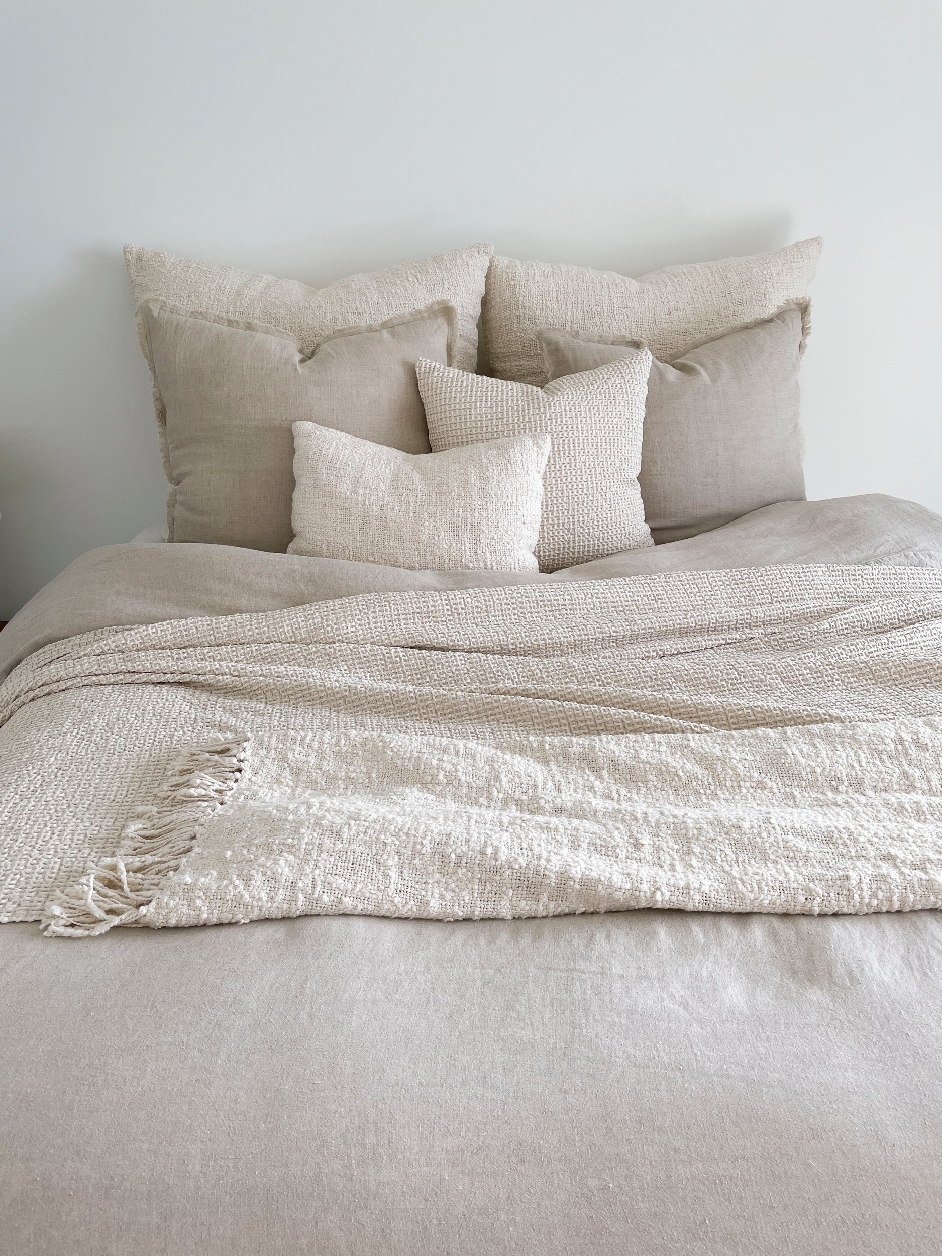 So Soft Linen Duvet Cover Full/Queen Size: 88" L x 92" W / White