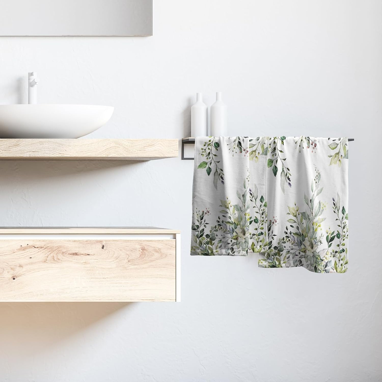 Green Eucalyptus Hand Towels Set of 2 Sage Leaves Soft Absorbent Small Bath Towel Kitchen Dish Guest Towel for Bathroom Hotel Gym Spa