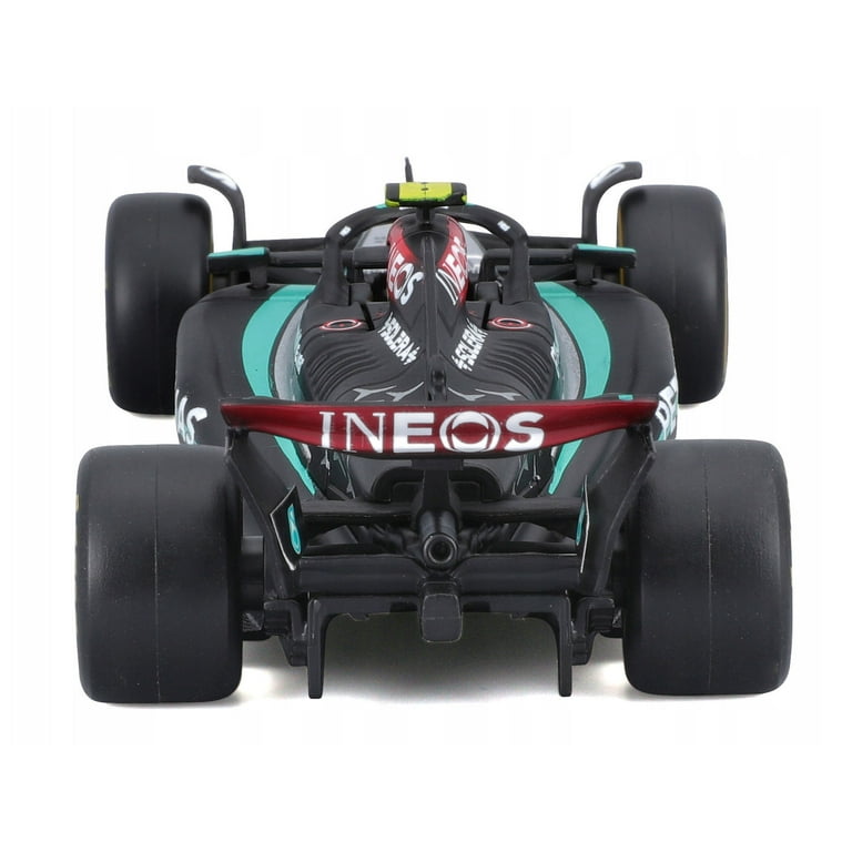 Mercedes-AMG F1 W15 E Performance #44 