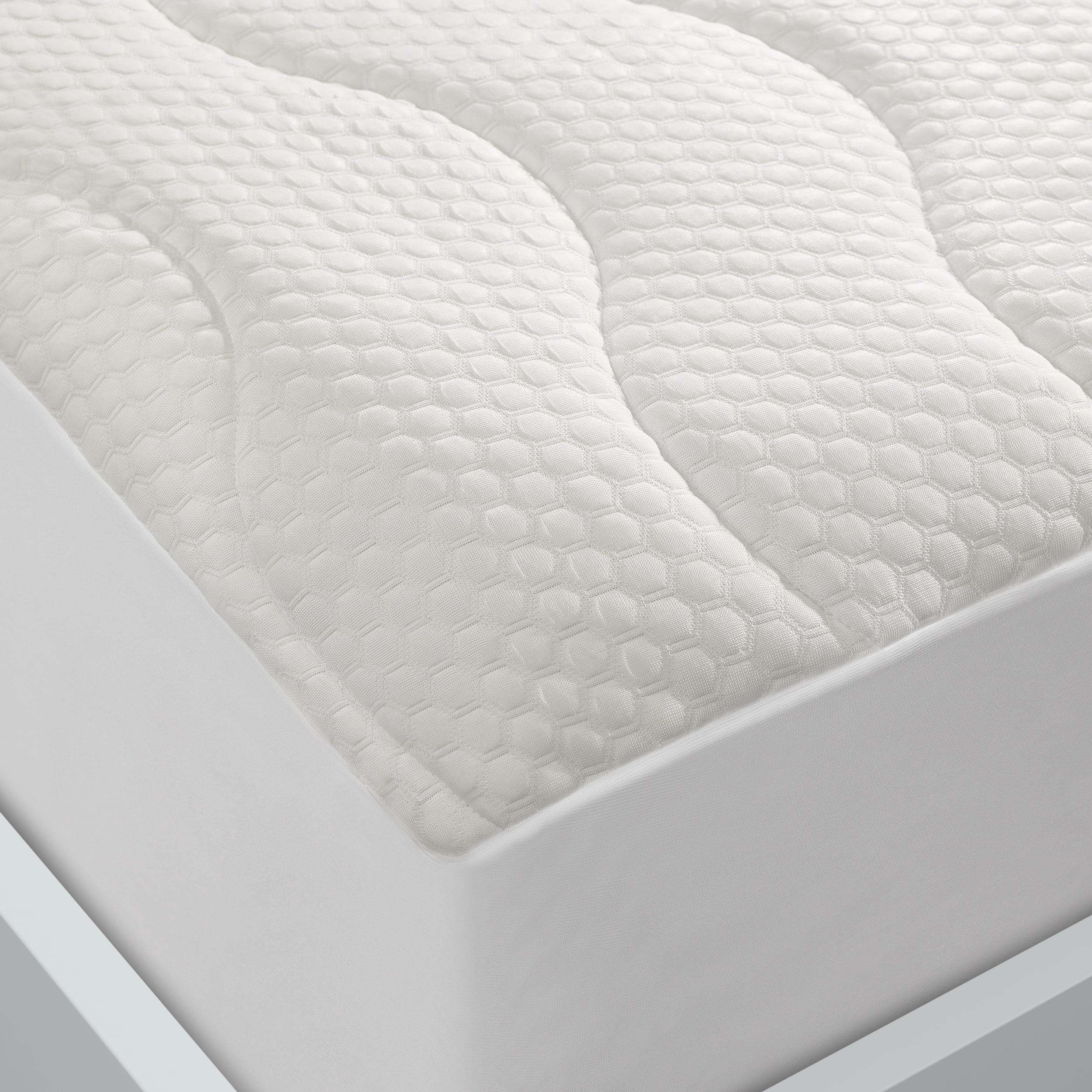 Sertapedic Sleep Chill Cooling Mattress Pad, Queen