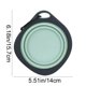 thumbnail image 3 of Cuenco plegable portátil para animales pequeños: recipiente de viaje flexible de goma para agua y comida; taza para comer al aire libre con gancho para mascotas durante los paseos., 3 of 6