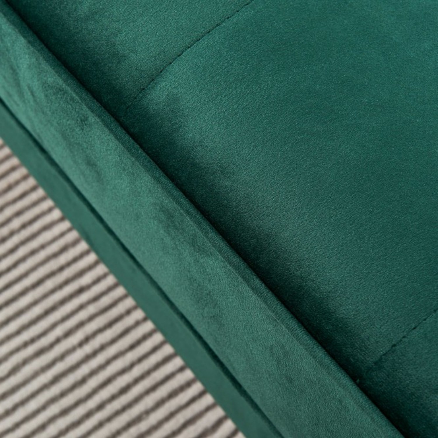 Gewnee Mid-Century Modern Velvet Chaise Lounge with Pillow - For Bedroom, Living Room