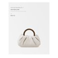 thumbnail image 3 of Bolso nube con mango de madera para mujer, bolso de mano suave con cadena plisada, 3 of 5