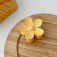 thumbnail image 1 of Pinza para el pelo con forma de flor esmerilada de color caramelo de verano para mujer, 1 of 6