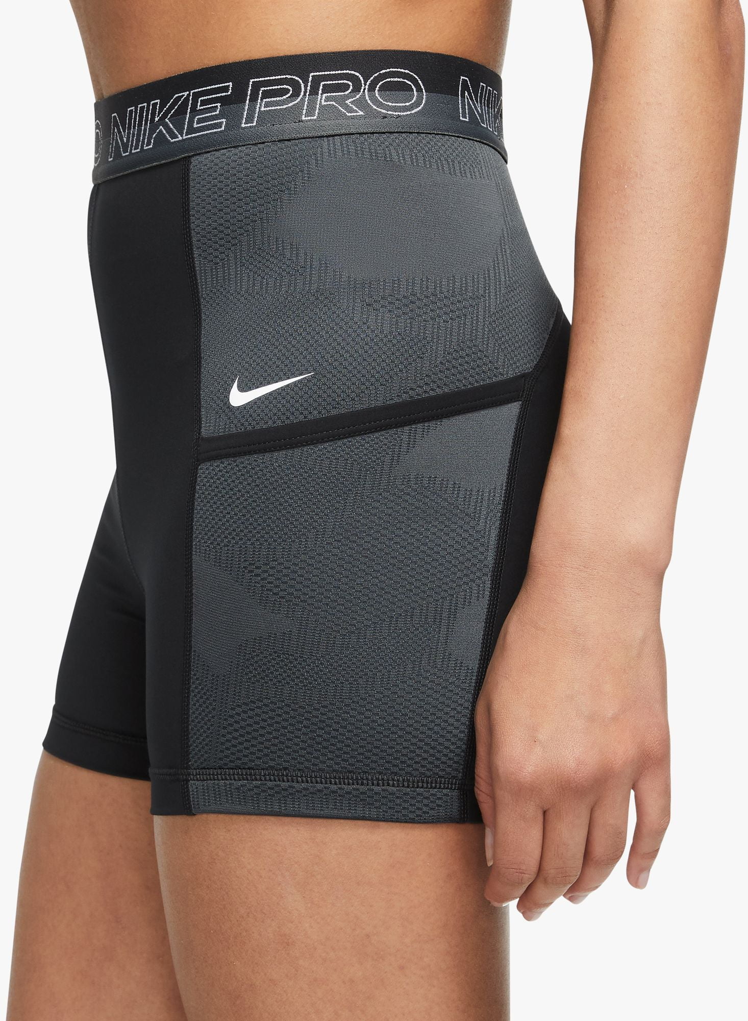 nike pro mesh shorts