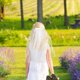 thumbnail image 4 of EeaseMX Velo de novia de tul con perlas y peineta para mujer, ideal para fotografía de novia, niña de las flores y fiesta de bodas (blanco), 4 of 8