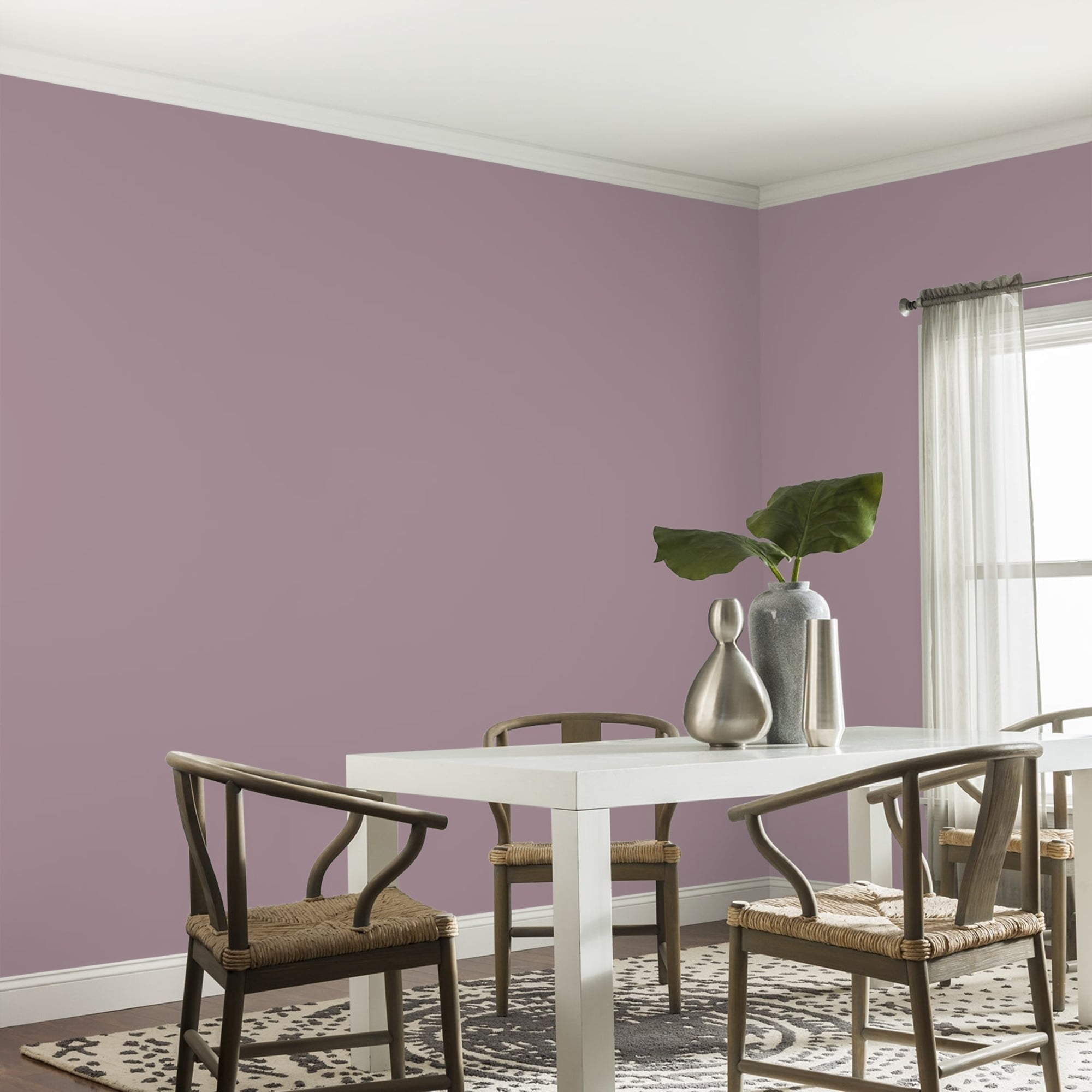 Glidden One Coat Gothic Amethyst / Purple Eggshell Interior Paint with Primer, 1 Gallon