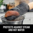 thumbnail image 4 of Guantes de cocina HOMWE de silicona sin BPA ultrarresistentes al calor, 4 of 8
