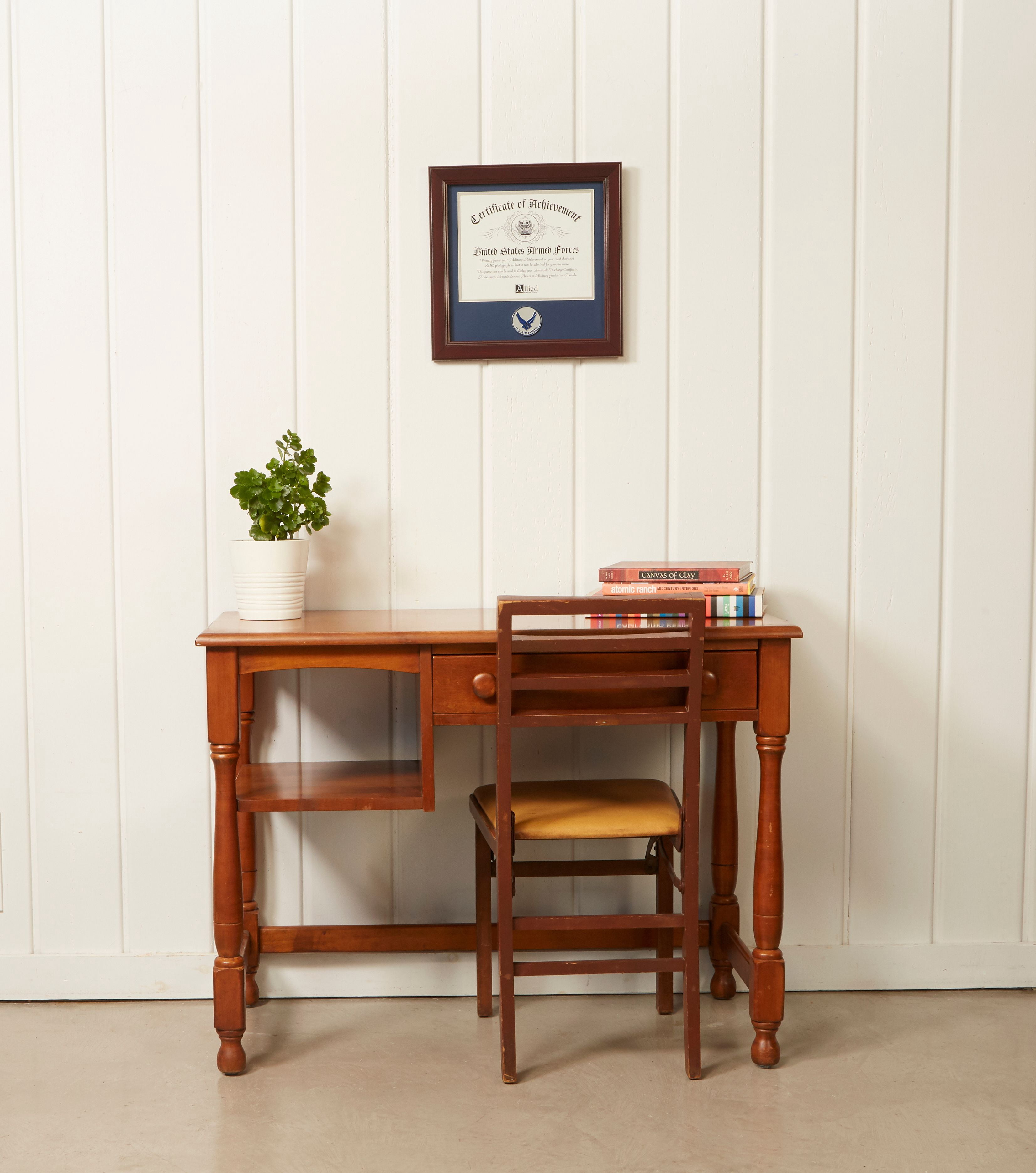 Allied Frame US Air Force Wings Certificate of Achievement Picture Frame with Medallion