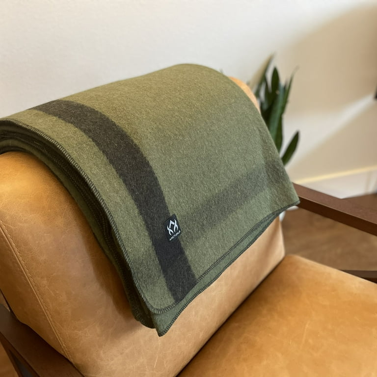 Arcturus wool blanket clearance