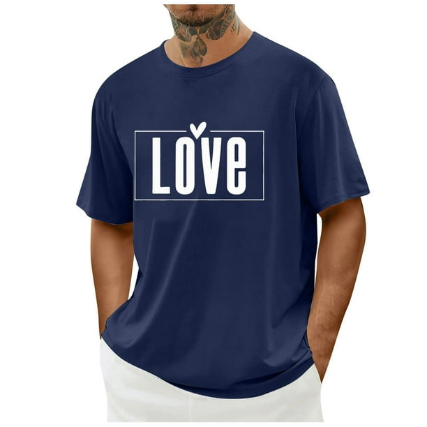 Tops para hombre, blusas y camisas de cuello redondo y manga corta para hombre. Camiseta/camisa informal de cuello redondo y manga corta con estampado de corazones para hombre. Tops de poliéster para