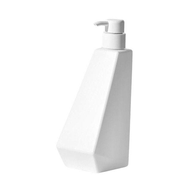 Botella vacía de almacenamiento de viaje ligero, contenedor recargable, botella dispensadora de jabón para dispensadores de manos, champú, lociones 500ml Estilo A