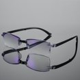 thumbnail image 4 of Gafas de lectura plegables para hombre con marco y borde de diamante integrado y película antiazul, 4 of 5