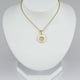 thumbnail image 5 of Collar de letras de acero inoxidable redondo con concha de oro de 18 quilates, anillo de acero de titanio de moda europea y americana, colgante de 26 letras para mujer, 5 of 6