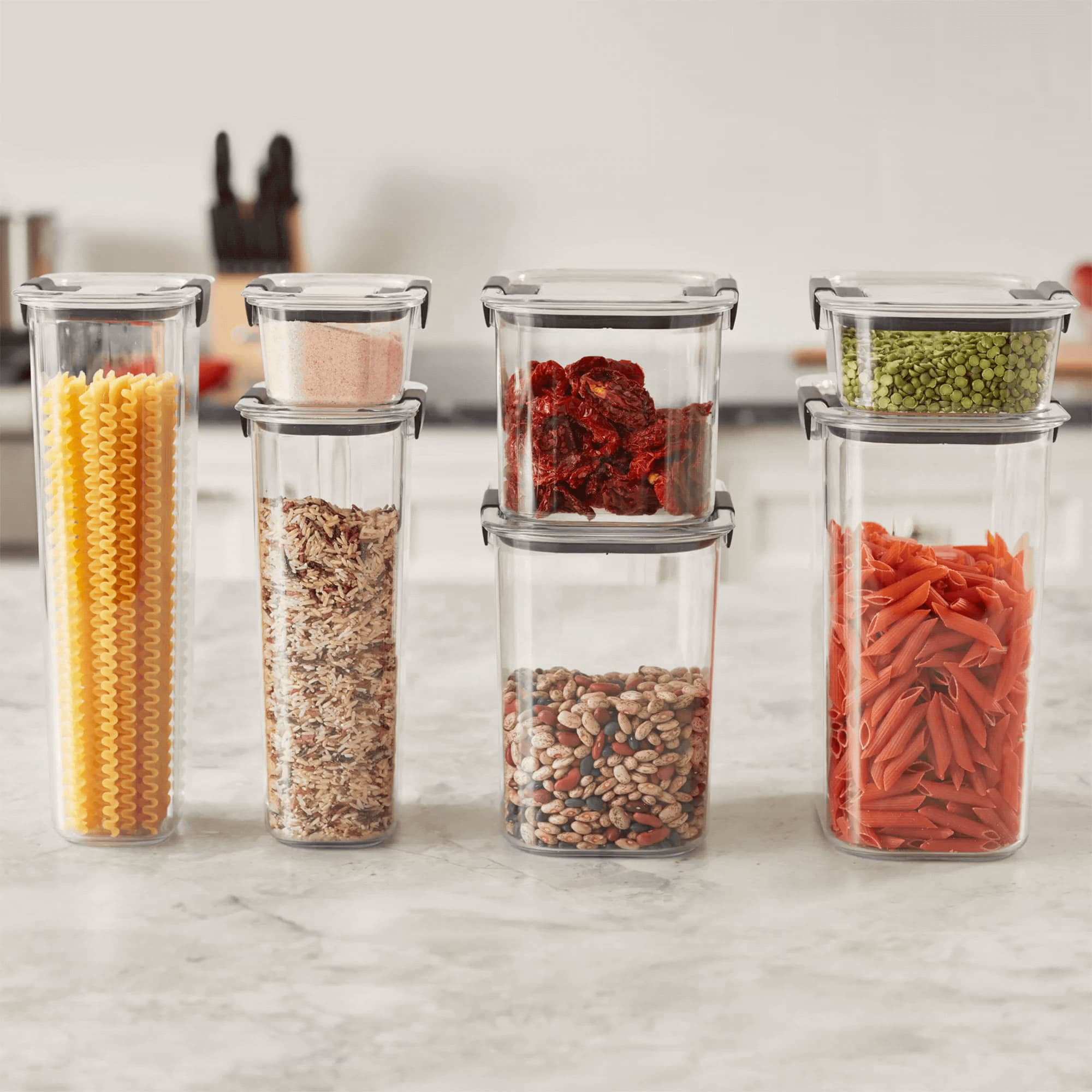 Rubbermaid Brilliance Pantry Airtight Food Storage Container, 7.8-Cup