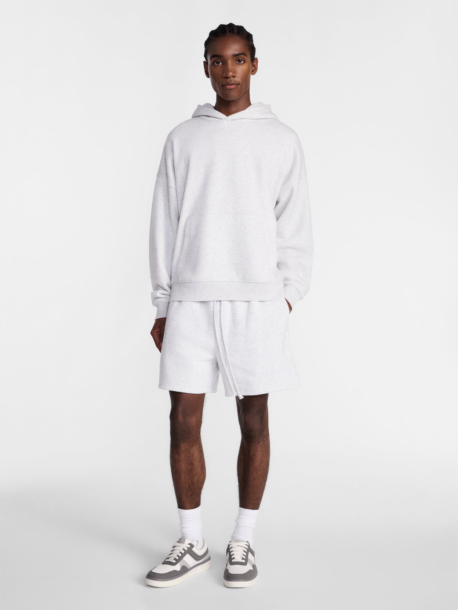No Boundaries Boxy Fit Oversized Fleece Hoodie with Long Sleeves, Men's XS-4XLT