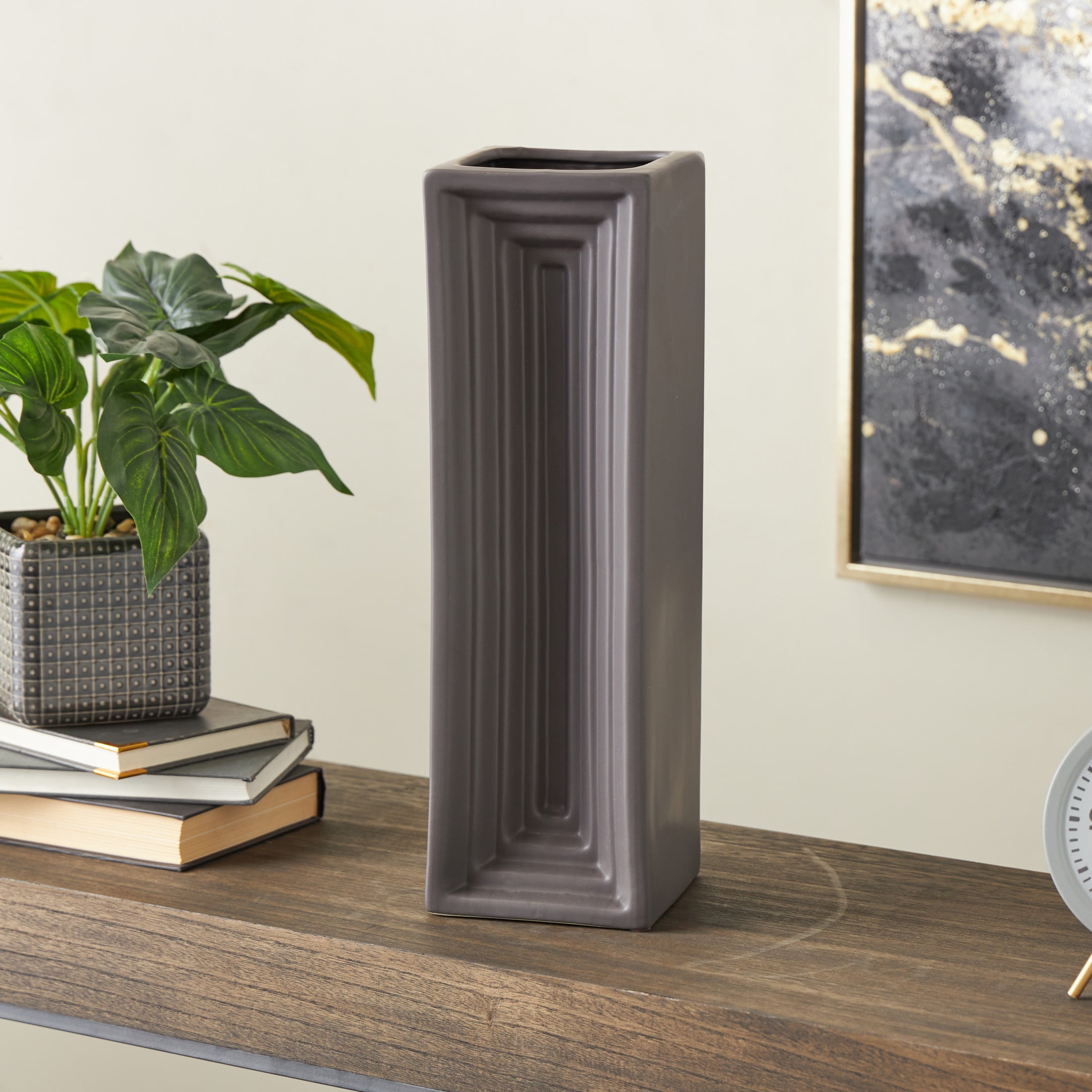 DecMode 18" Geometric Concaved Rectangular Black Ceramic Vase