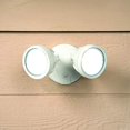 thumbnail image 2 of Cooper Lighting FTR1740LW Blanc Conduit Double Tête Ronde Lumière d'Inondation, 2 of 6