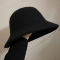 thumbnail image 4 of CoCopeanut Topi Bucket Wanita Musim Dingin Hangat Panama Tebal 2021 untuk Remaja Topi Wol Felt untuk Anak Perempuan Topi Hip Hop Hitam Bulu Mode Musim Dingin, 4 of 6