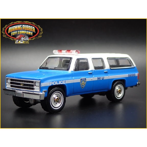 Open Box 1973-1991 CHEVROLET SUBURBAN K2500 NYPD POLICE SQUAREBODY 1:64 DIECAST MODEL CAR