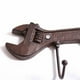 thumbnail image 5 of EeaseMX Gancho de pared vintage con forma de llave inglesa, perchero de 3 ganchos para decoración de sala de estar y dormitorio., 5 of 8