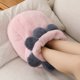 thumbnail image 3 of Pantuflas mullidas con cómodo soporte de espuma., 3 of 5